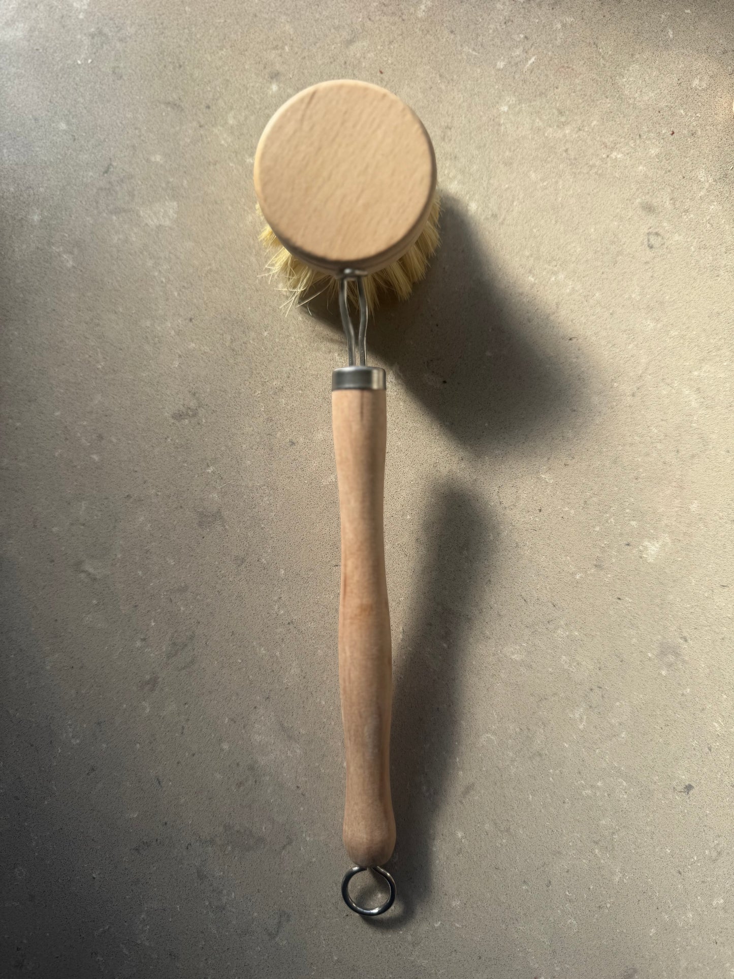Washing up Scrubber with handle