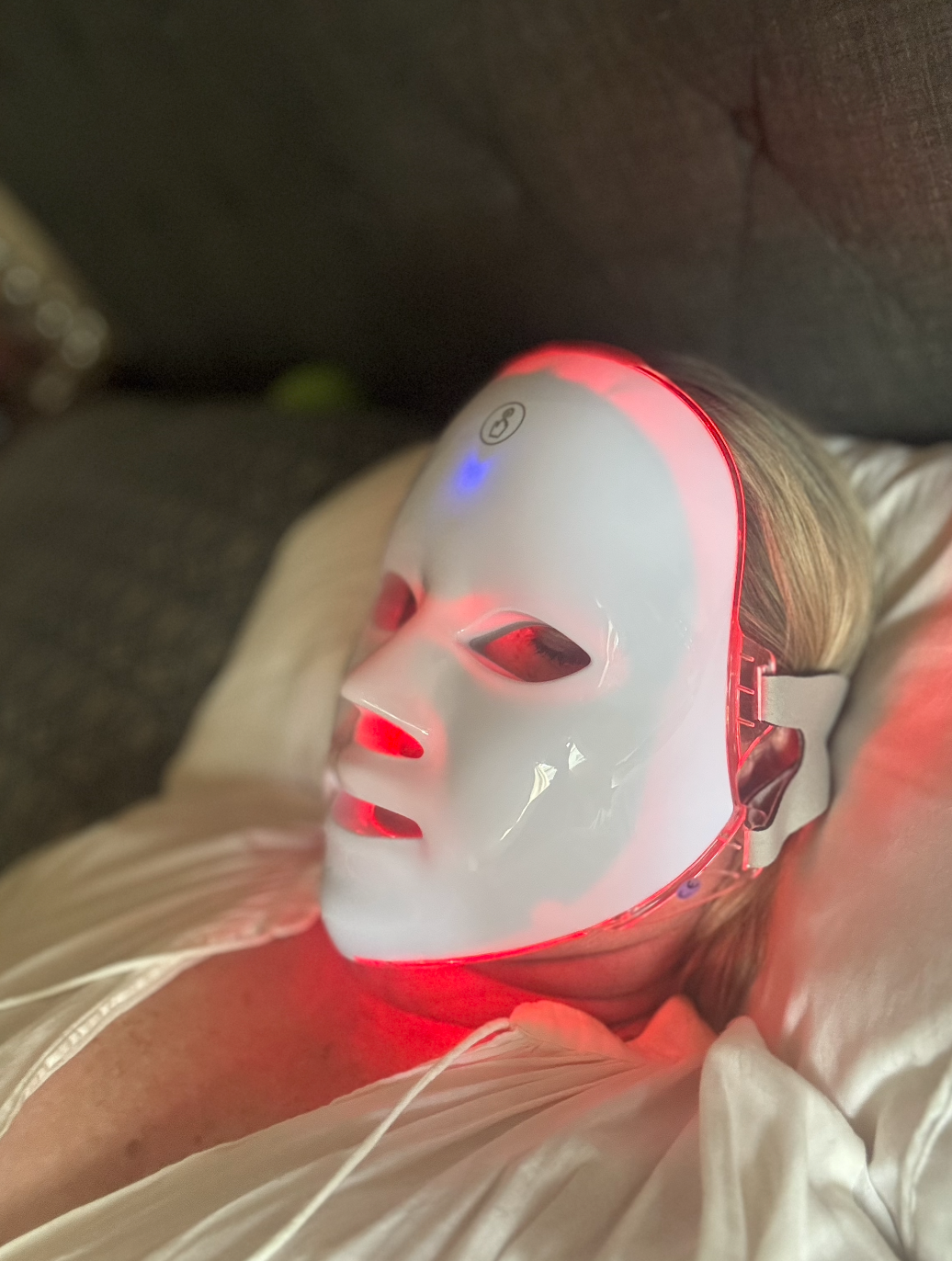 LED Face Mask - 7 colour treatment