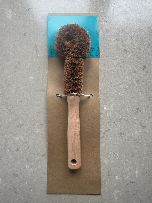 Coconut fibre bottle brush
